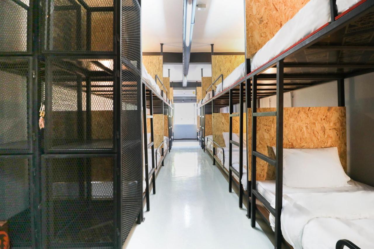 Oyo 823 Oliver'S Hostel (Adults Only) Ban Khlong Nang Li Exterior photo